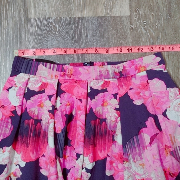 Cynthia Rowley Floral Pleated Flare Skirt - Picture 8 of 9